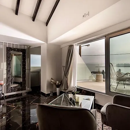 Chalet Mare 1 *