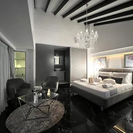 Mare 1 Alpesi faház Hriszí Aktí Haniá