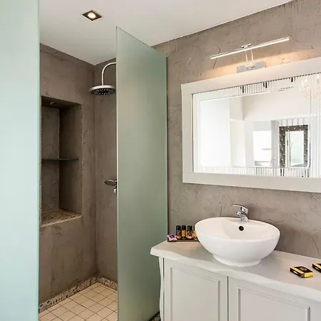 Mare 1 * Hriszí Aktí Haniá